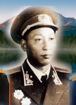 名人英雄传记