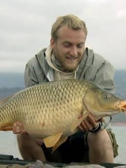 追捕巨鲤第二季